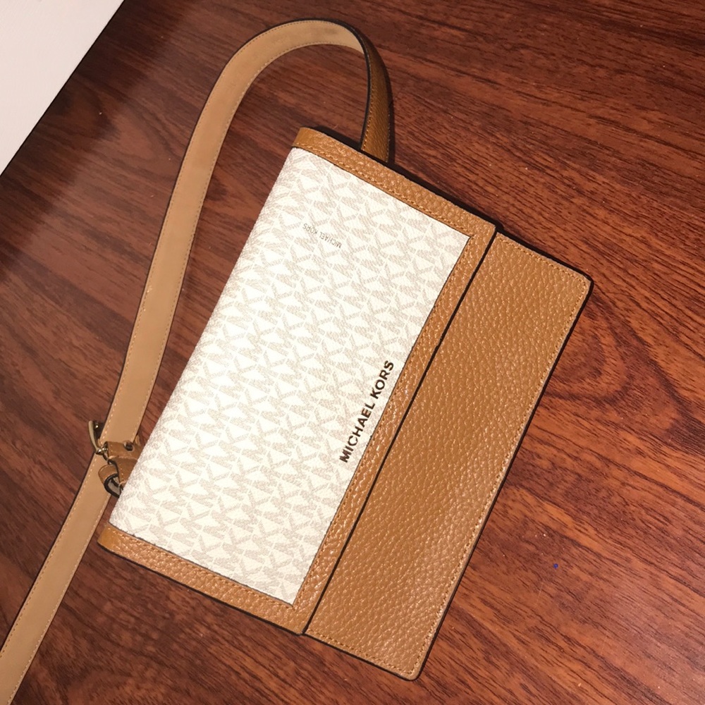 Michael Kors Fanny pack